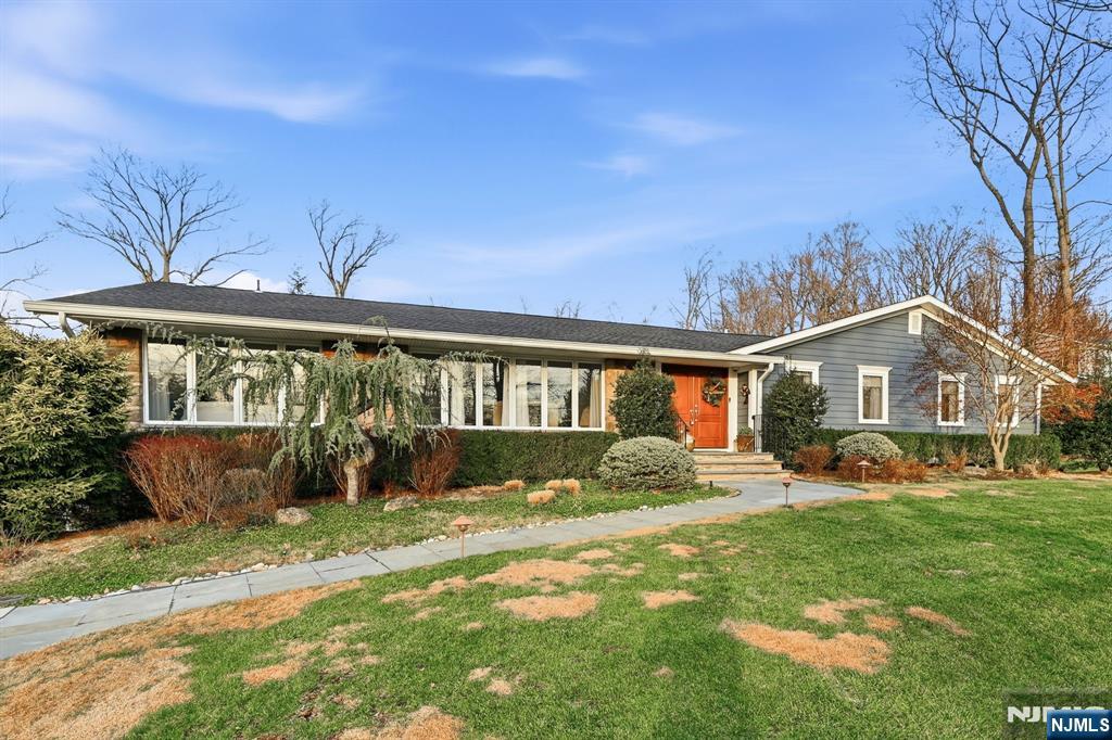 85 Oak Drive