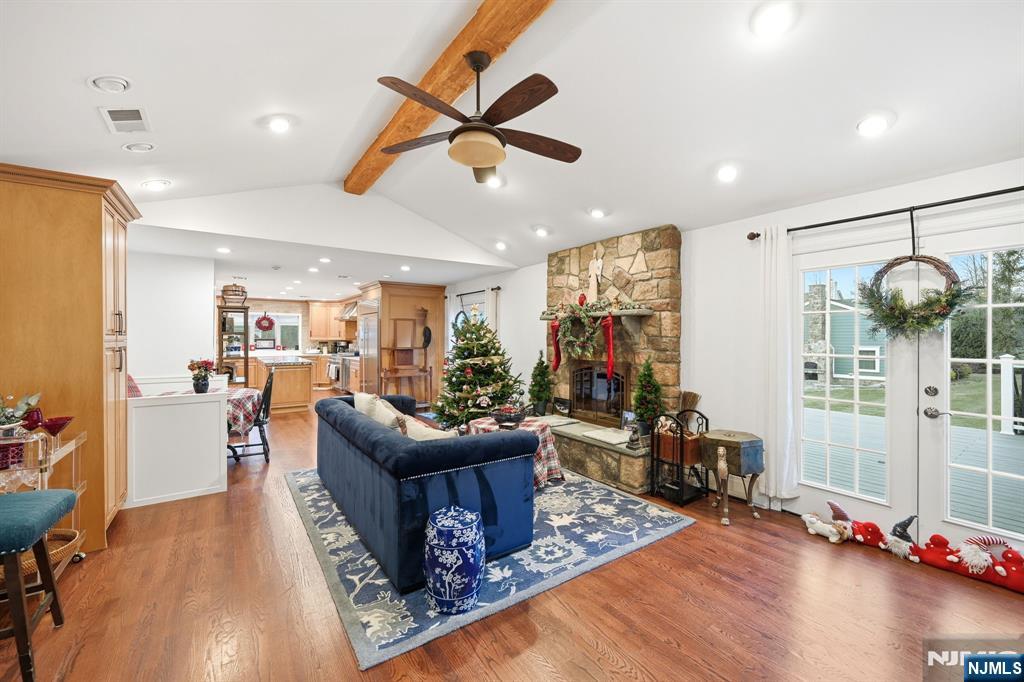 85 Oak Drive