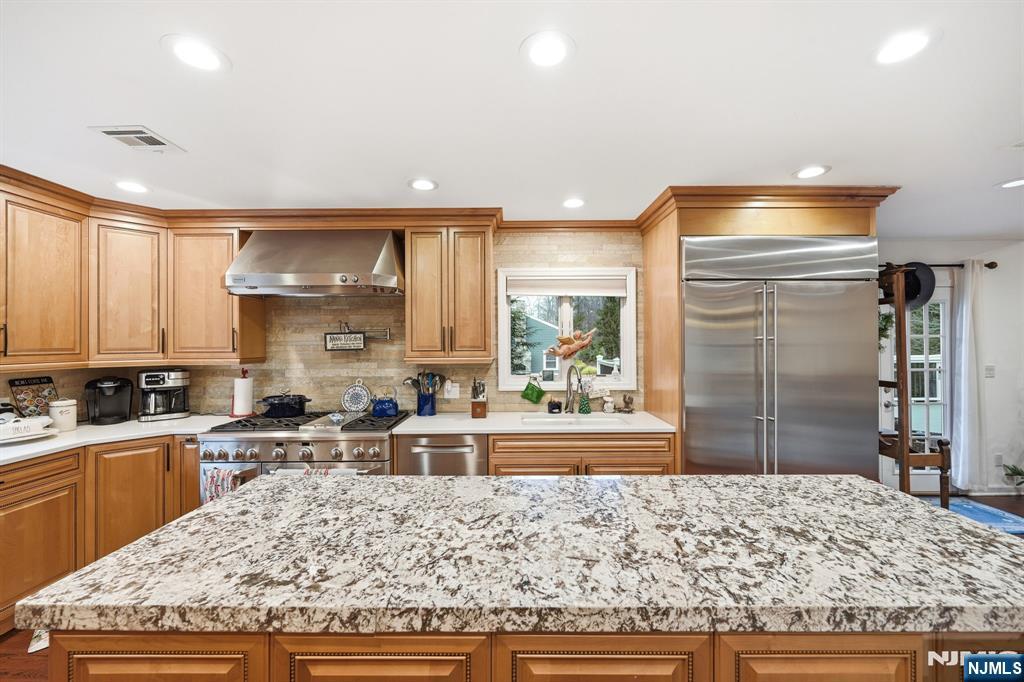 85 Oak Drive