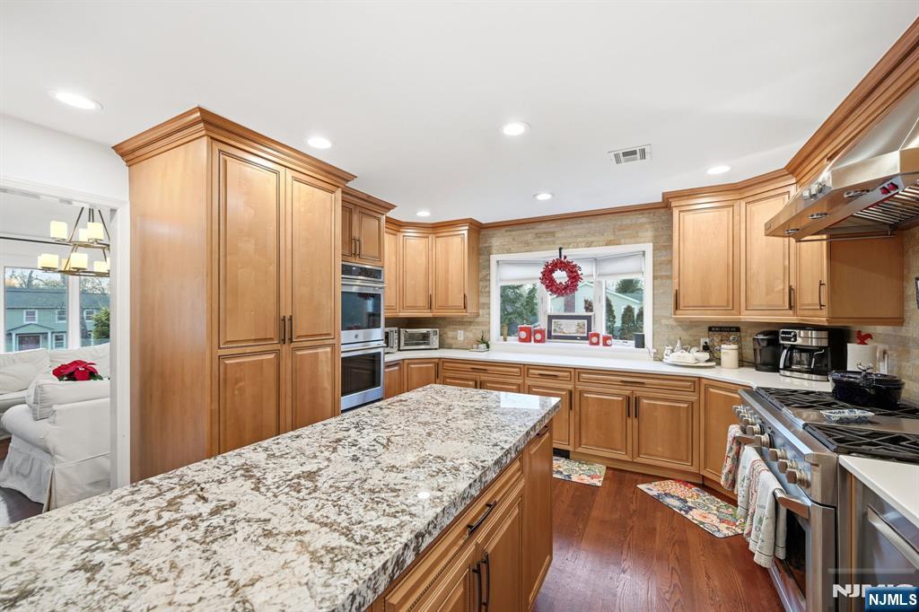 85 Oak Drive