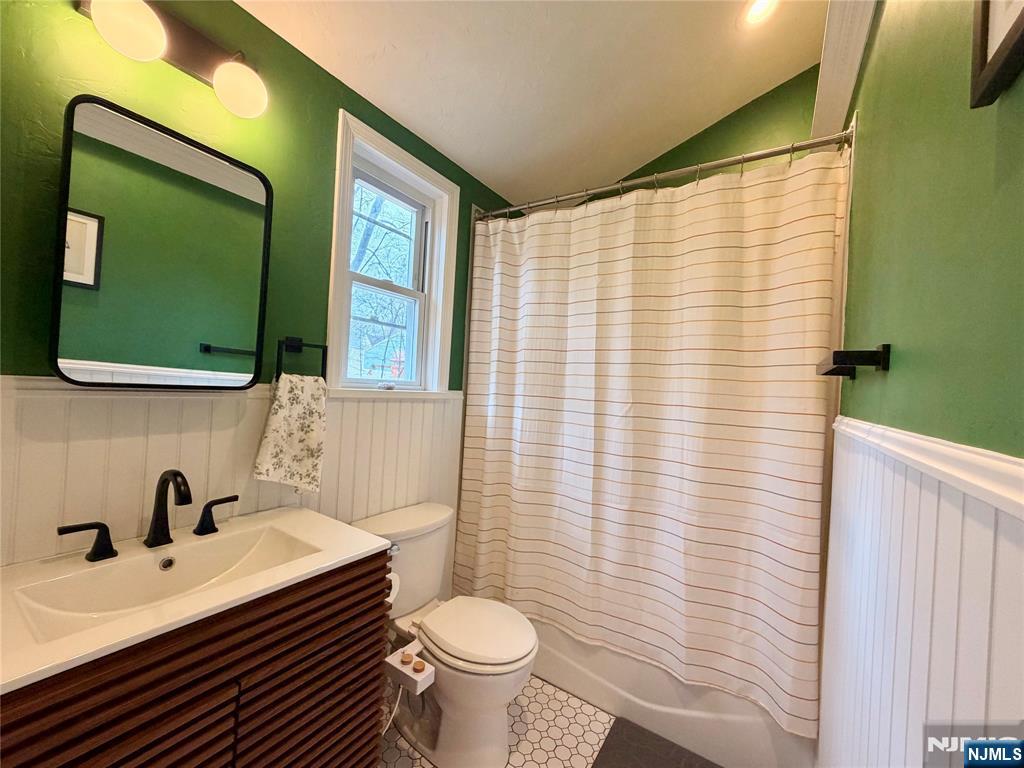 189 Livingston Street UNIT 1