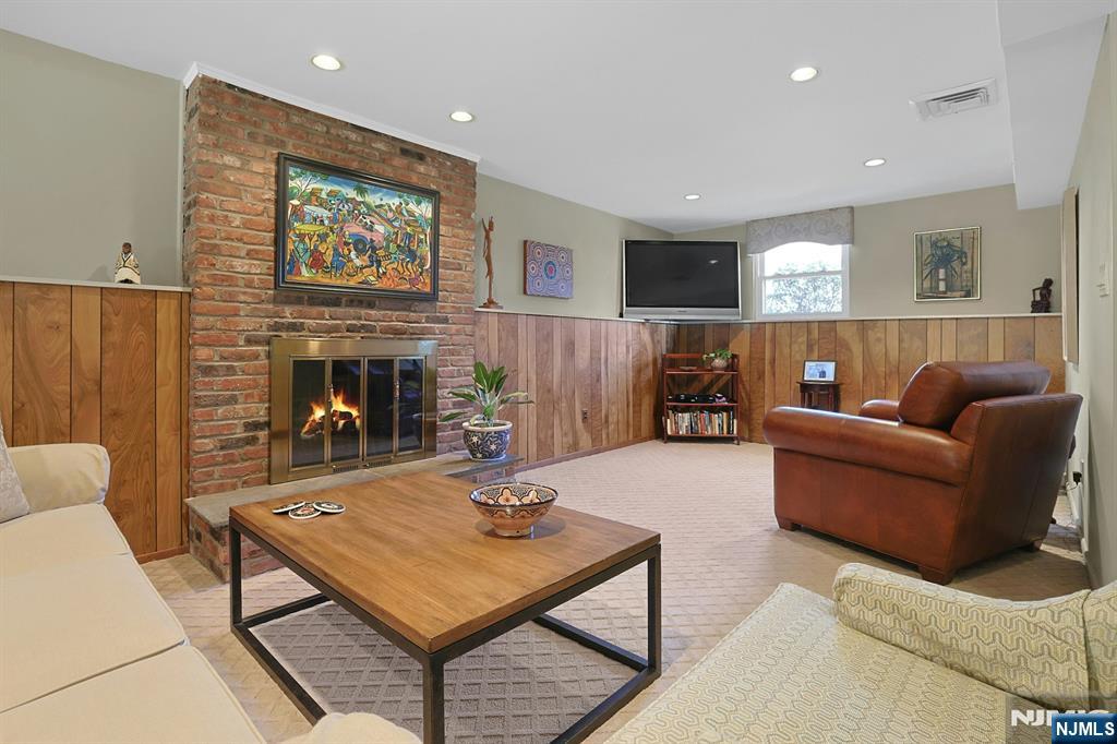 657 Jones Road