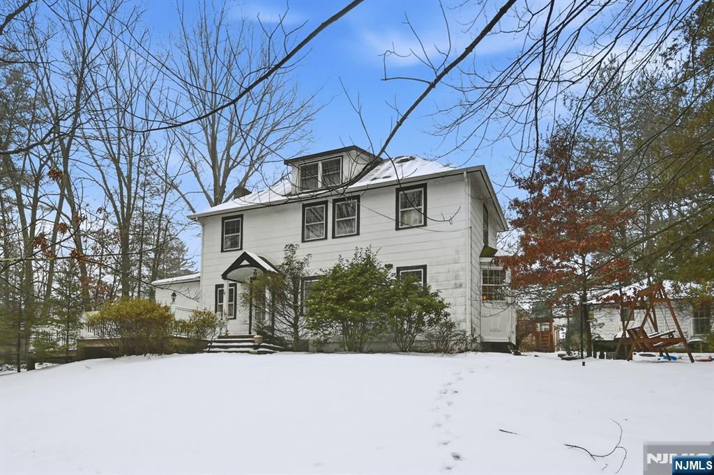 72 Fremont Avenue