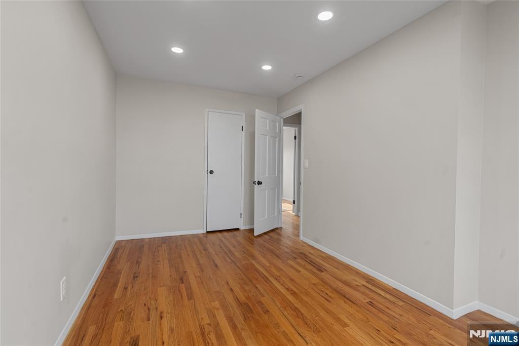 25 Ferncliff Road