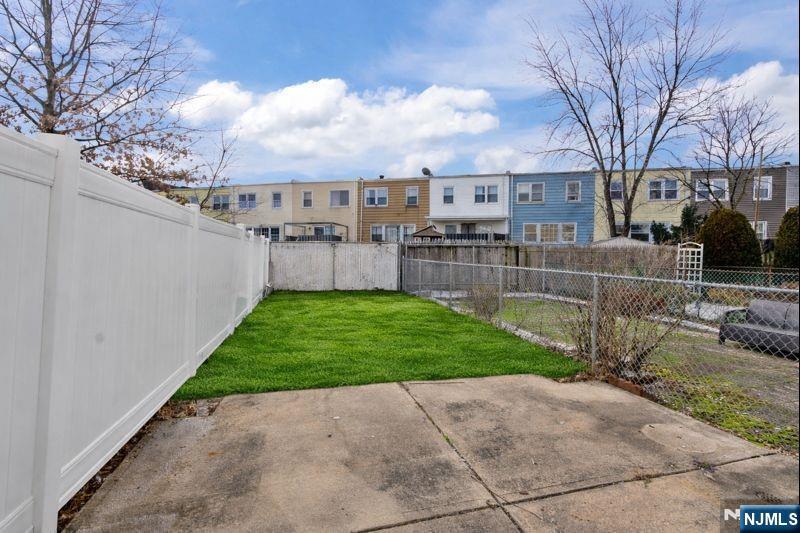 25 Ferncliff Road