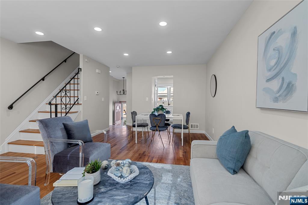 25 Ferncliff Road