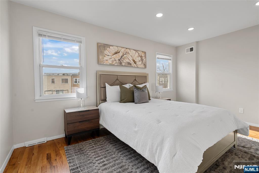 25 Ferncliff Road