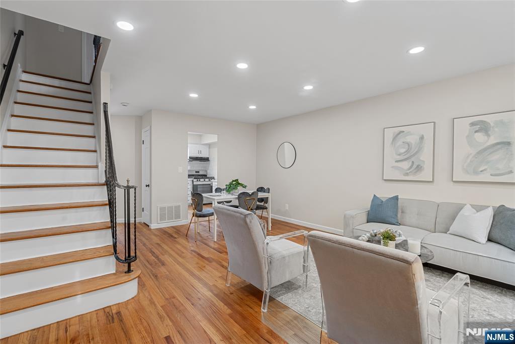 25 Ferncliff Road