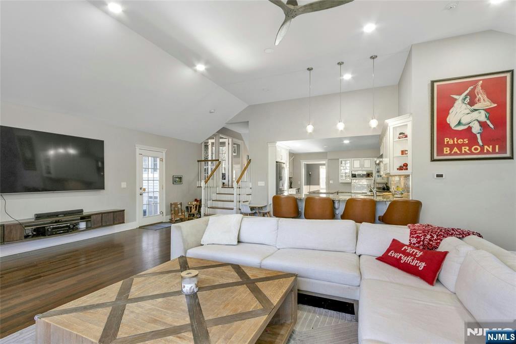 528 Baylor Avenue