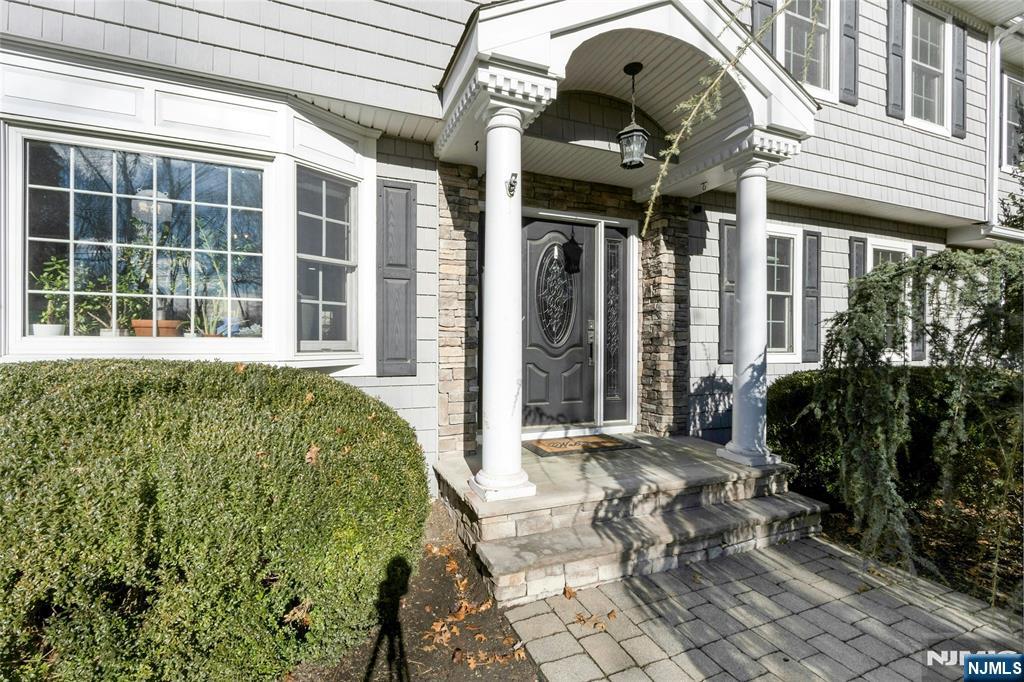 528 Baylor Avenue