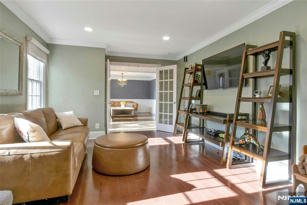 528 Baylor Avenue