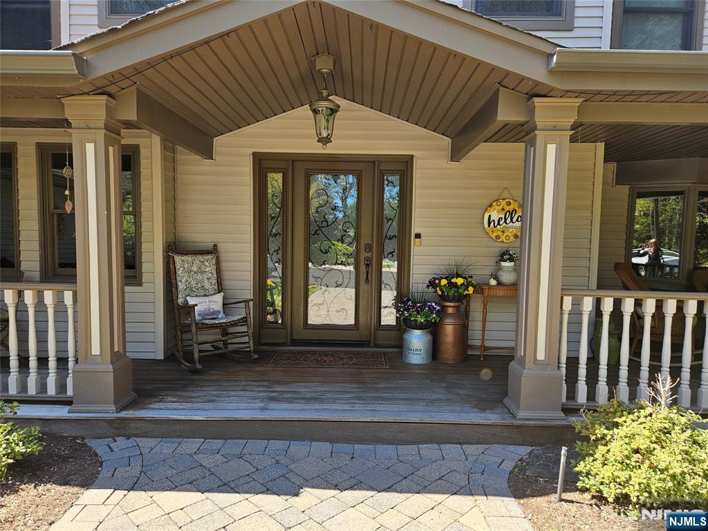 285 Chestnut Ridge Road