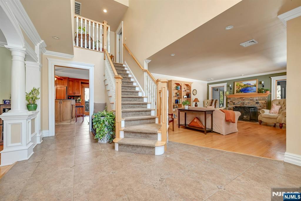 285 Chestnut Ridge Road