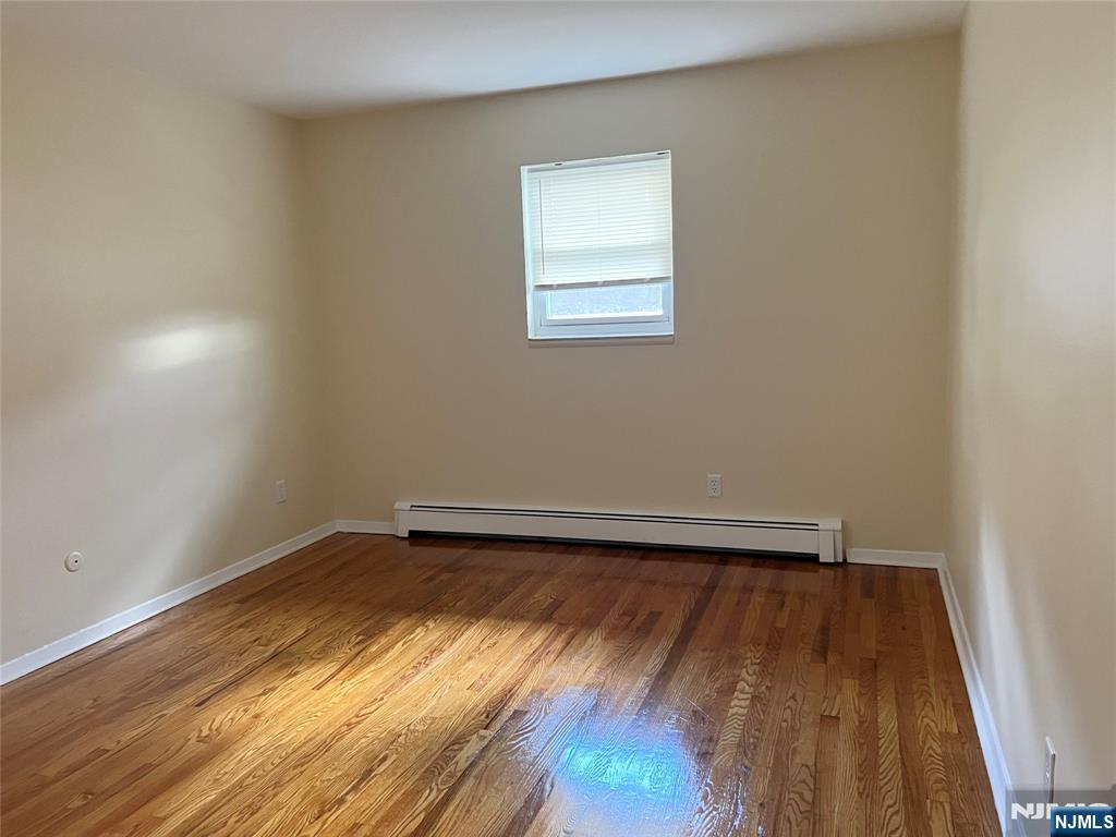 275 River Road
