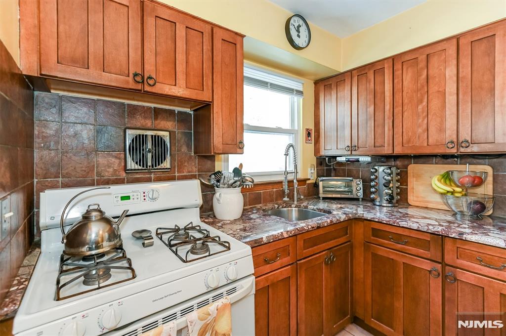 42 Lenox Avenue