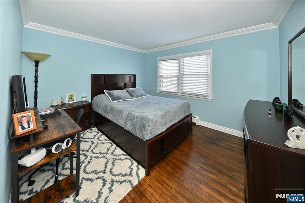 767 Koch Peak Avenue