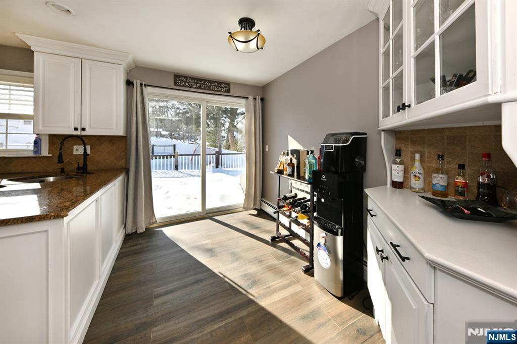 767 Koch Peak Avenue