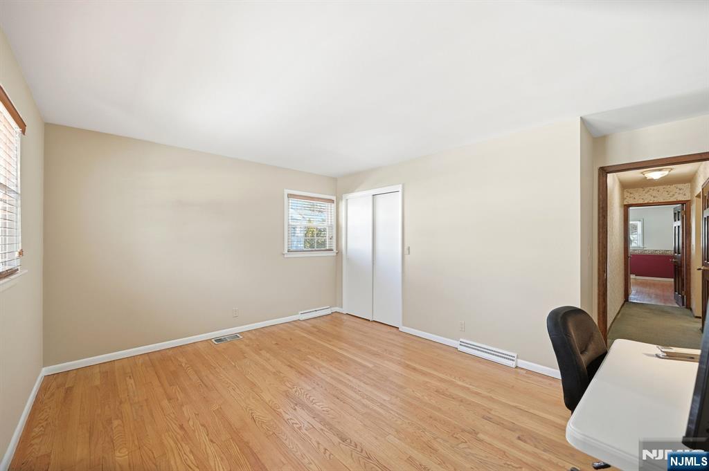 17 Pascack Road