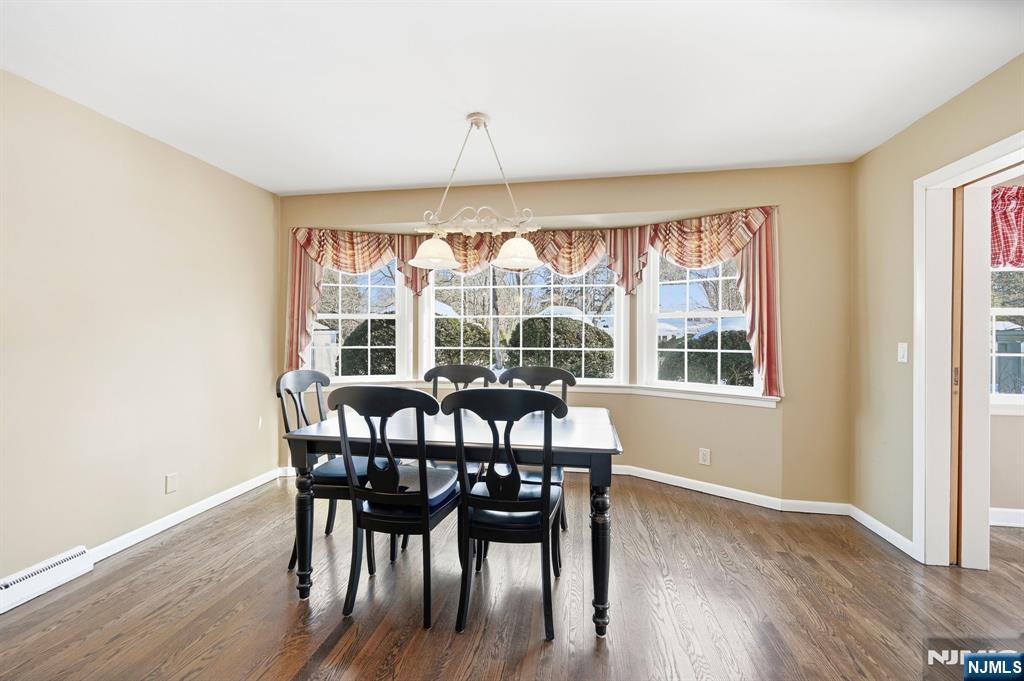 17 Pascack Road