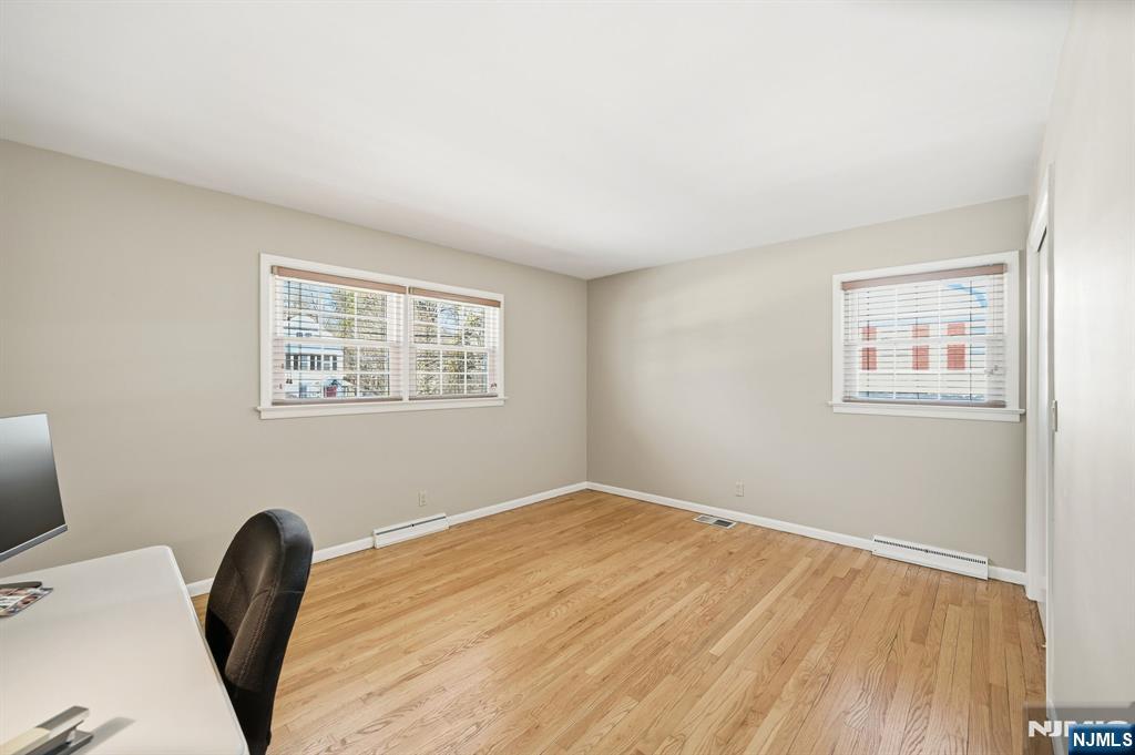 17 Pascack Road