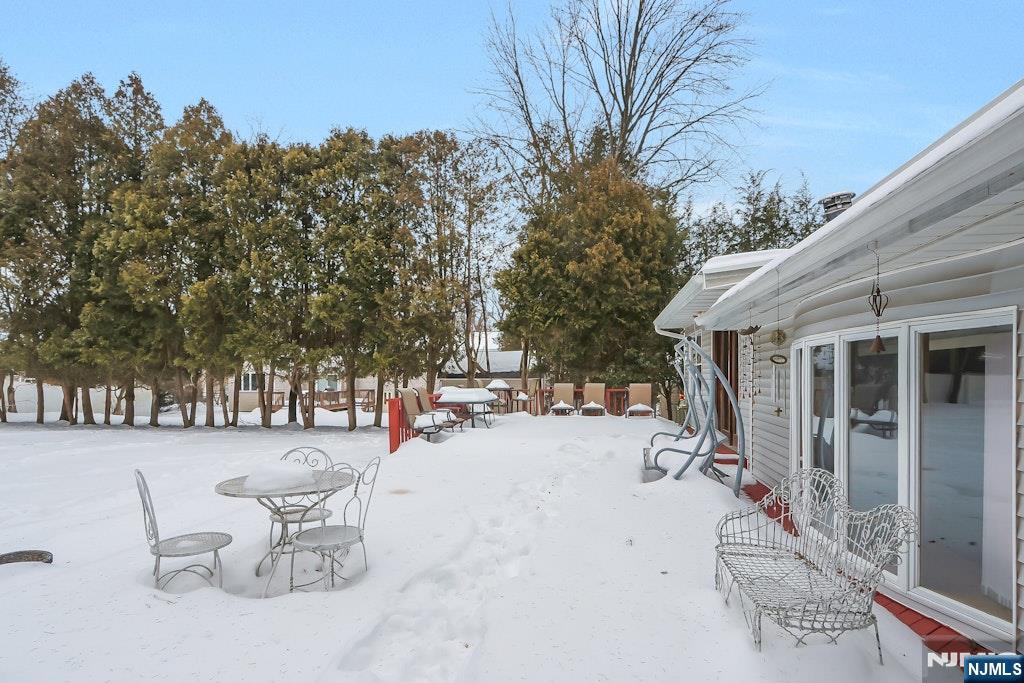 52 Deer Trail Road