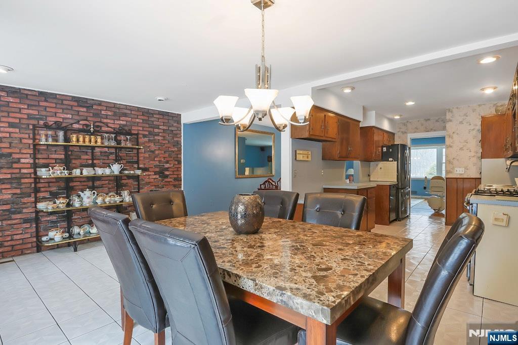 52 Deer Trail Road