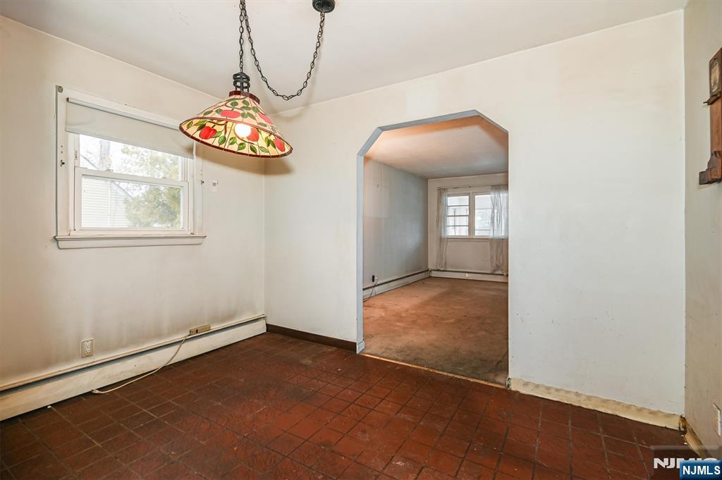 286 Ridgewood Boulevard