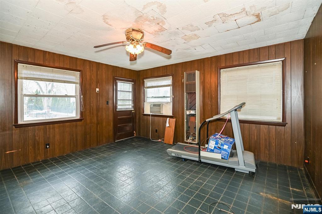 286 Ridgewood Boulevard