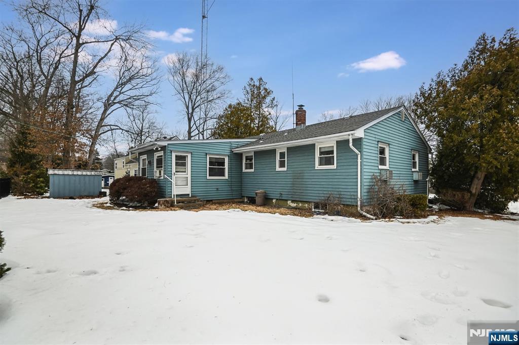 286 Ridgewood Boulevard