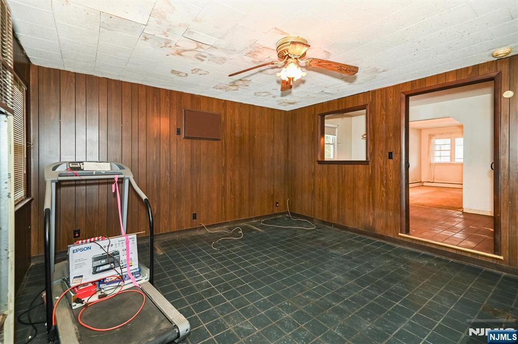 286 Ridgewood Boulevard