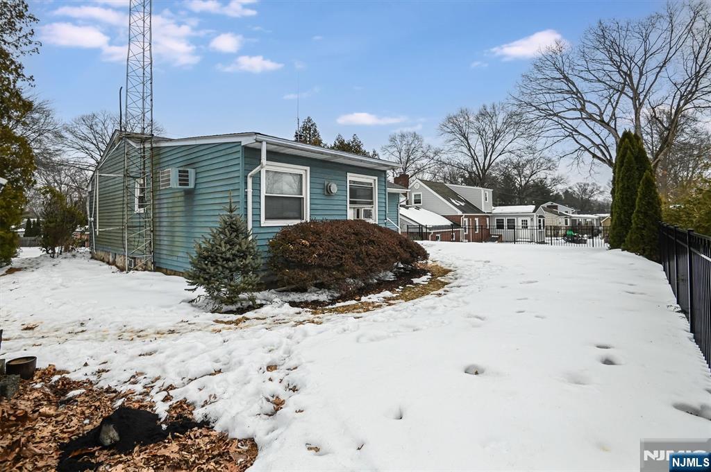 286 Ridgewood Boulevard