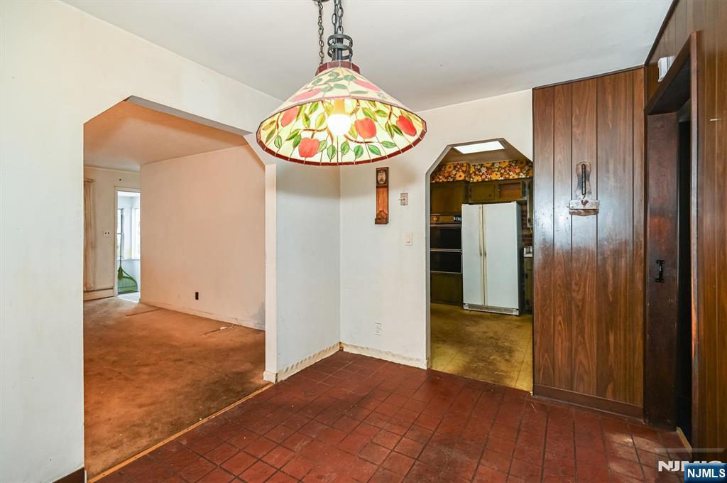 286 Ridgewood Boulevard