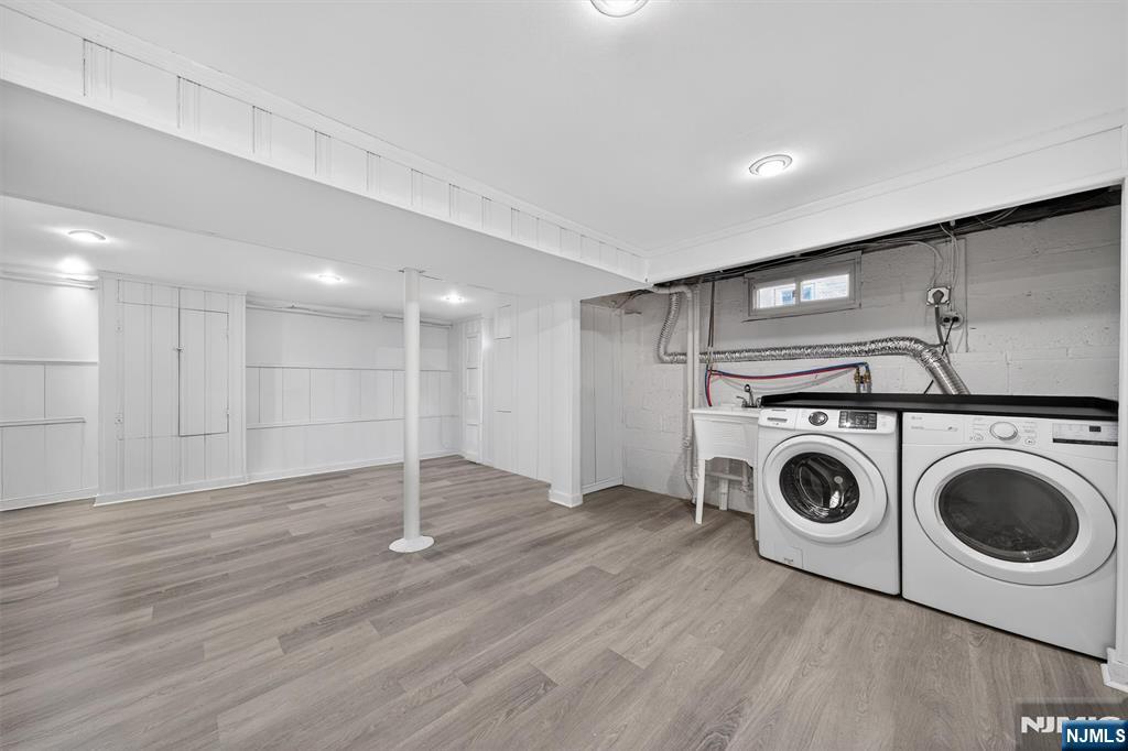 96 Lynwood Road