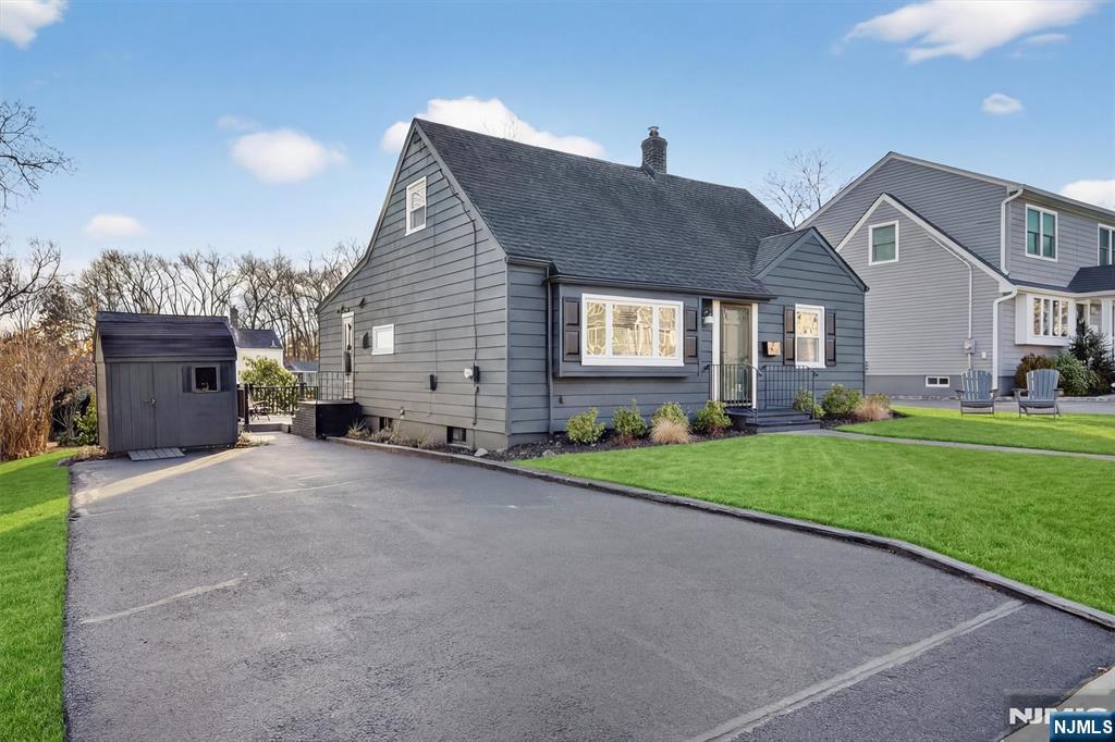 96 Lynwood Road