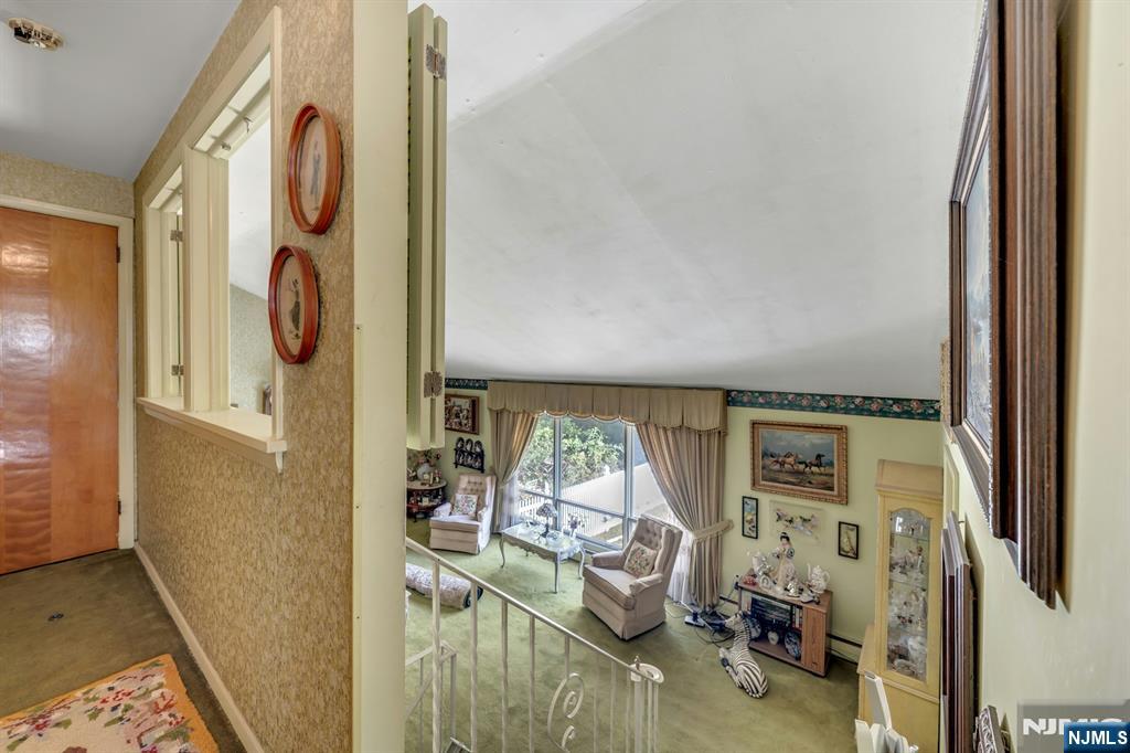 75 Cherokee Avenue