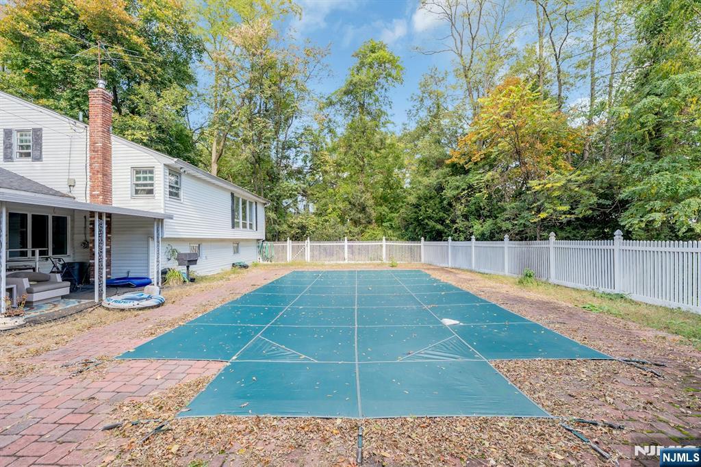 75 Cherokee Avenue