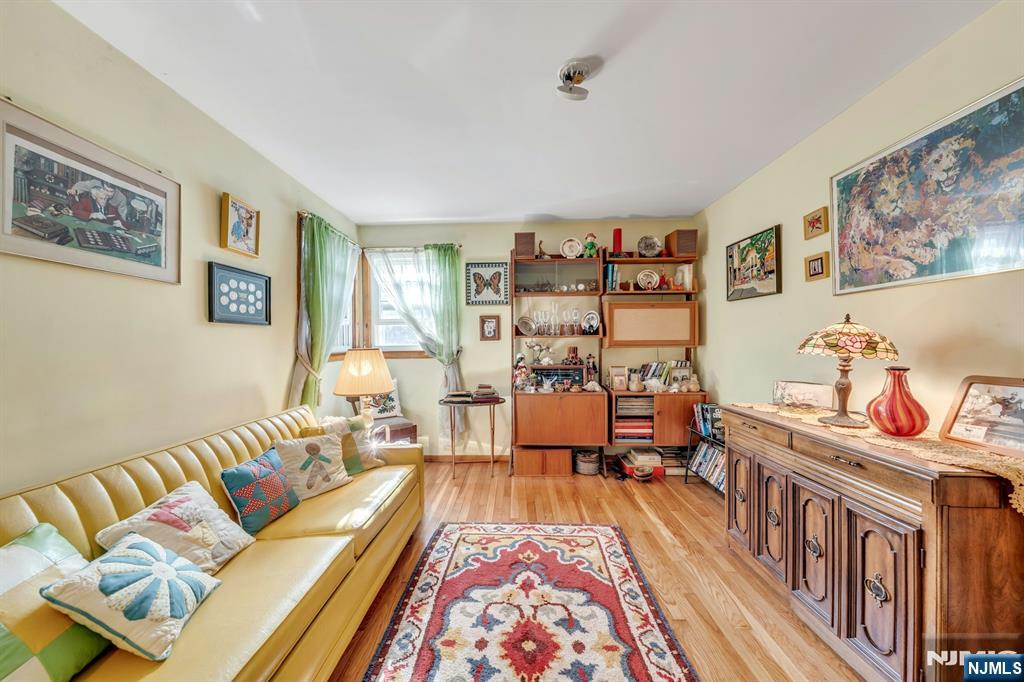 75 Cherokee Avenue