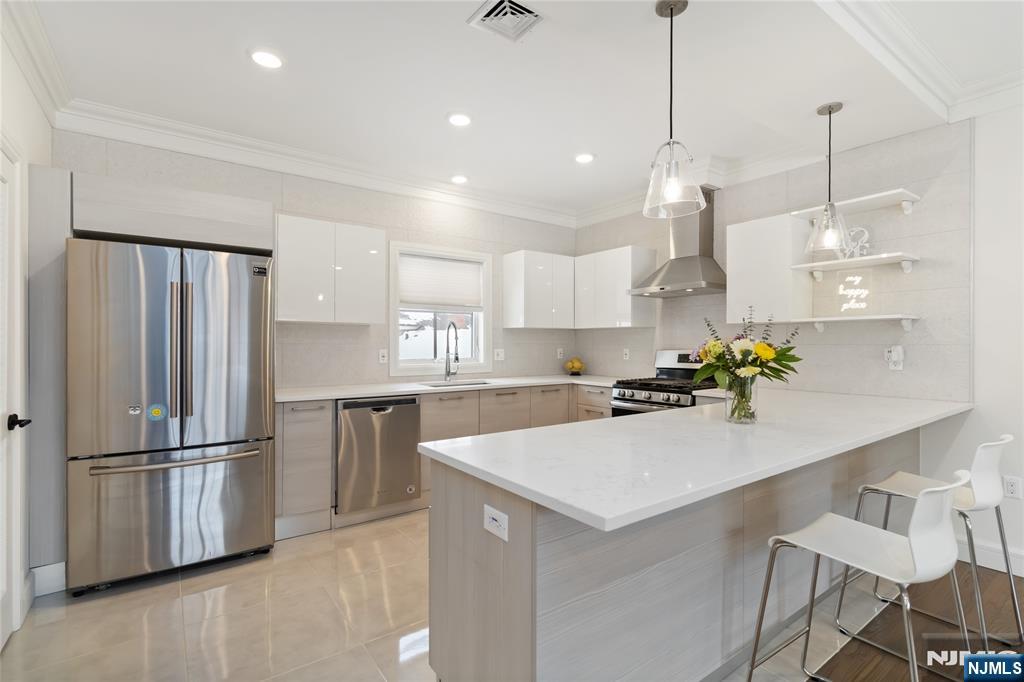 80 Homestead Avenue A