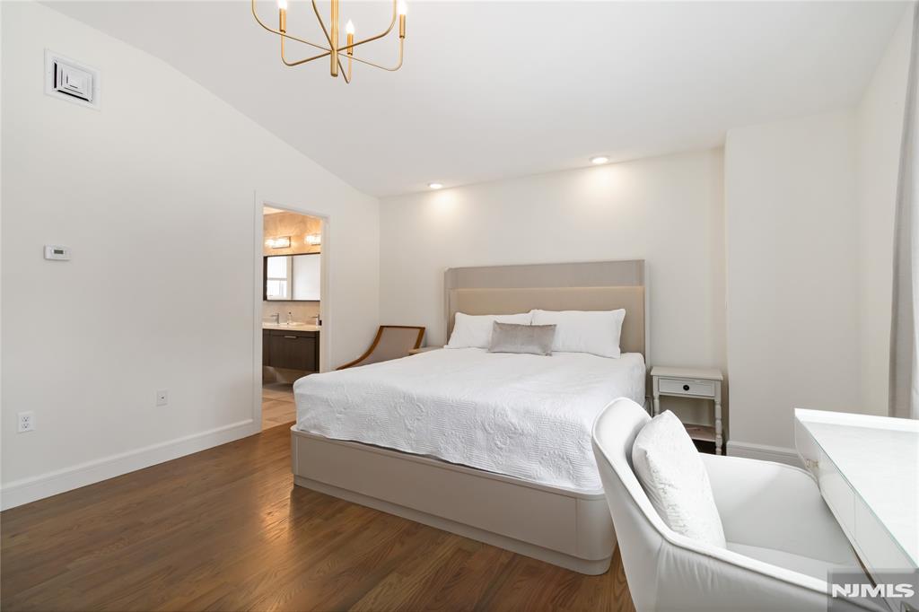 80 Homestead Avenue A