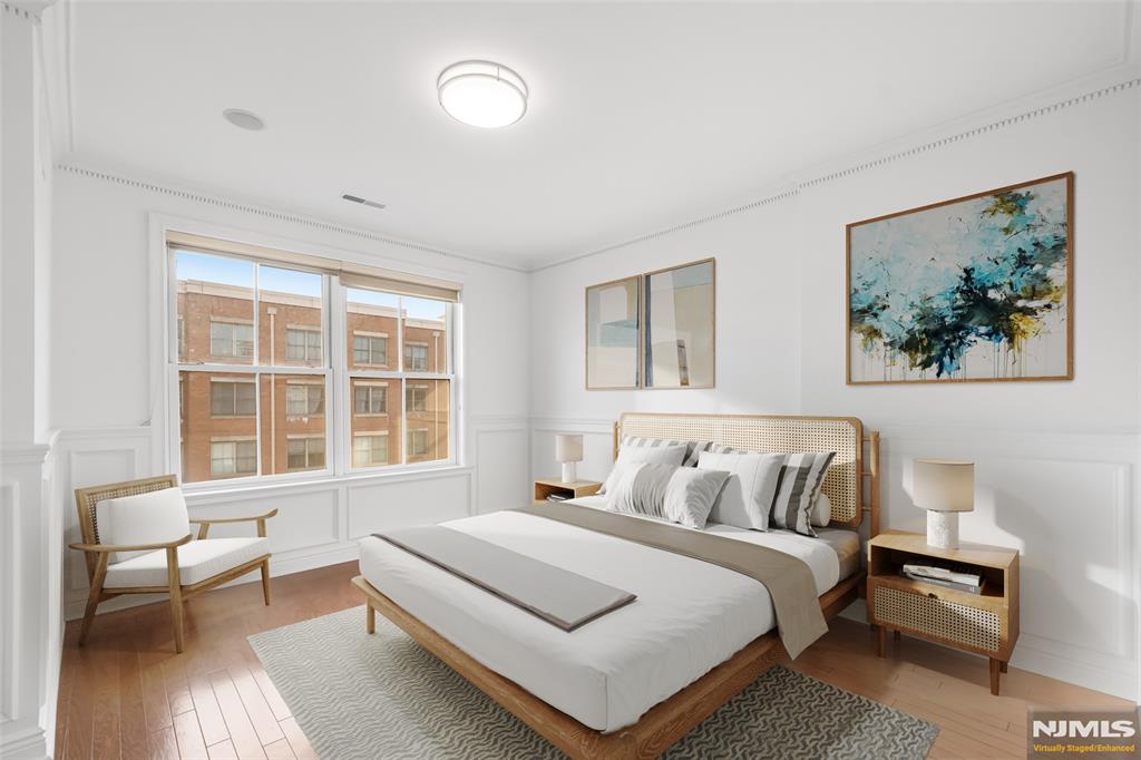 22 Ave At Port Imperial 403