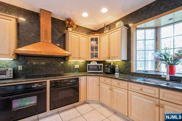 15 Old Oak Drive