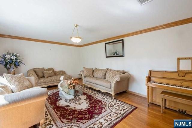 15 Old Oak Drive
