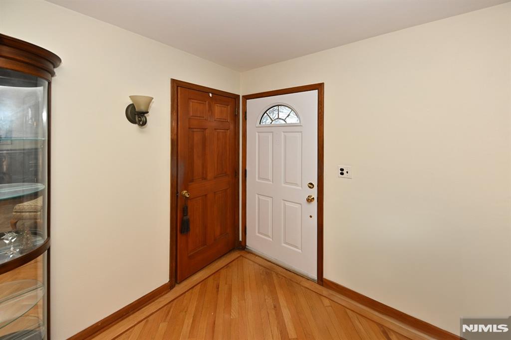 888 Edison Street