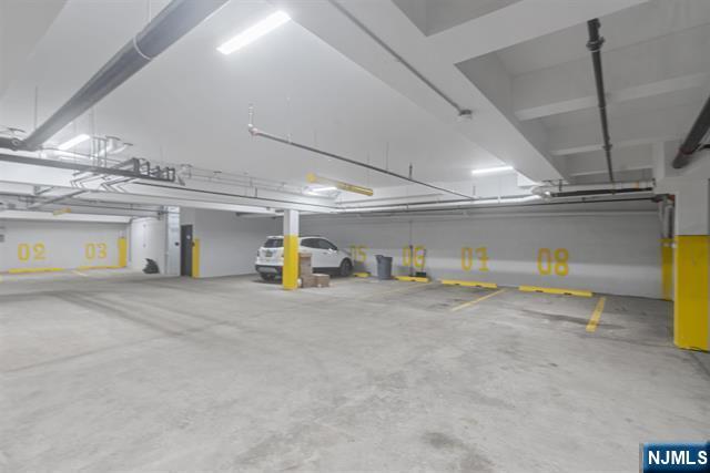 2601 Jane Street 404