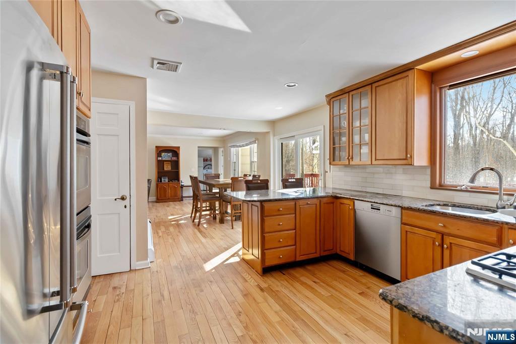18 Kings Court