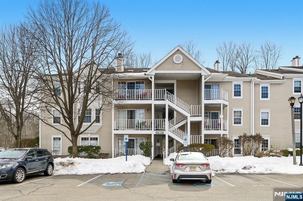 130 Raintree Lane