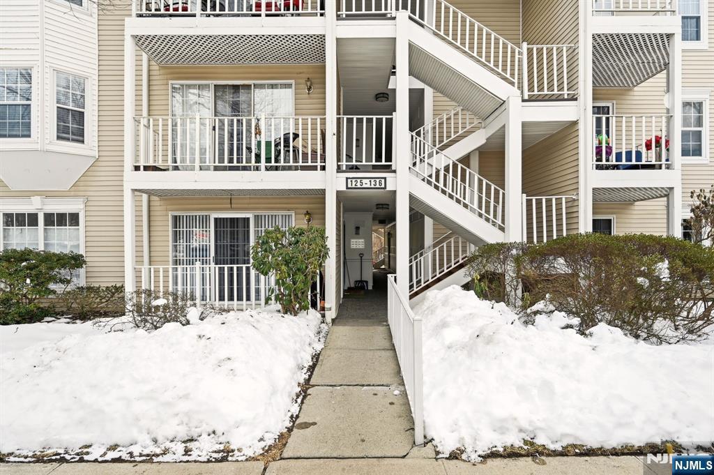 130 Raintree Lane