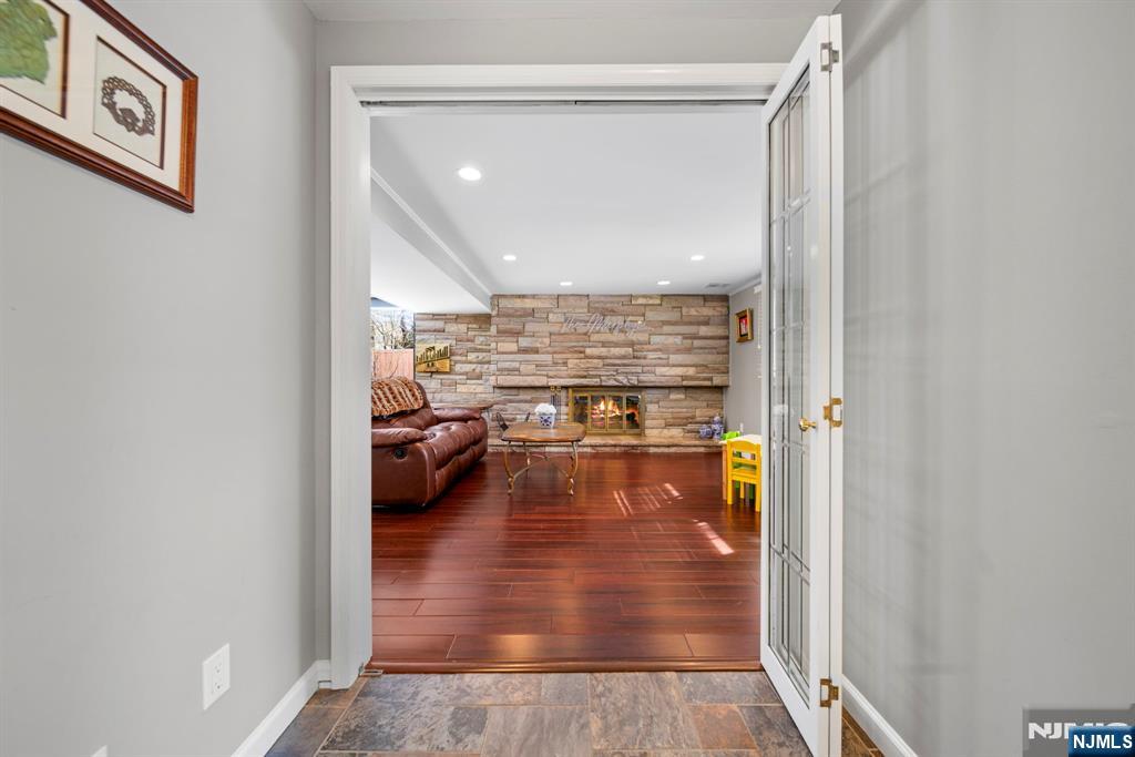 564 Whitenack Road