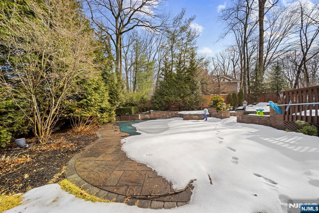564 Whitenack Road