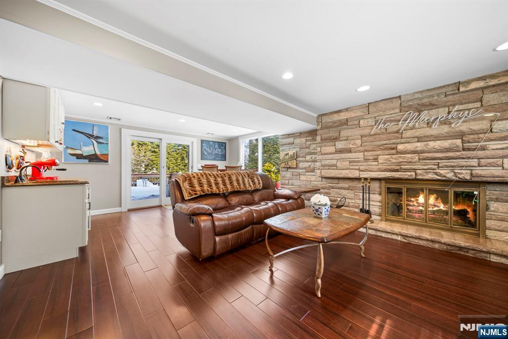 564 Whitenack Road